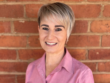 Profile photo of Amanda Chivell
