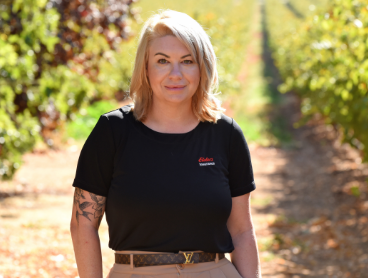 Profile photo of Joni Drogemuller