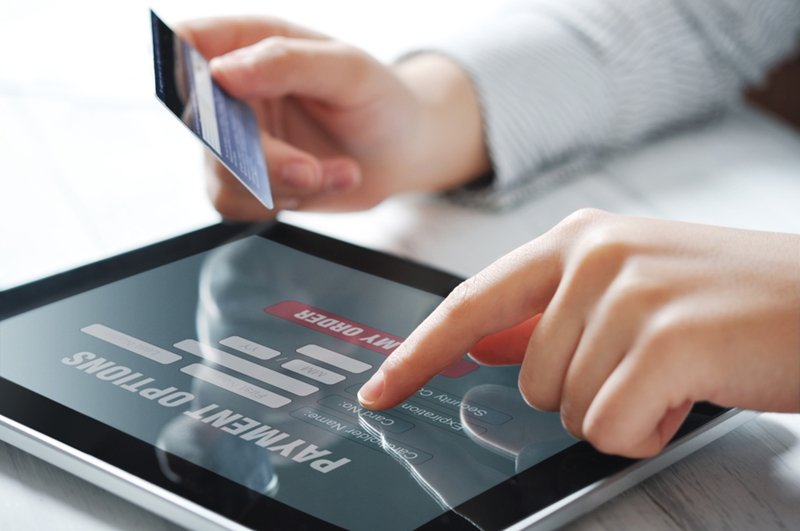 Tablet POS systems allow clerks to help people check out virtually anywhere.